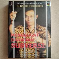 menggugat dakwaan subversi