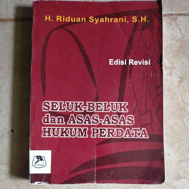seluk-beluk dan asas-asas hukum perdata